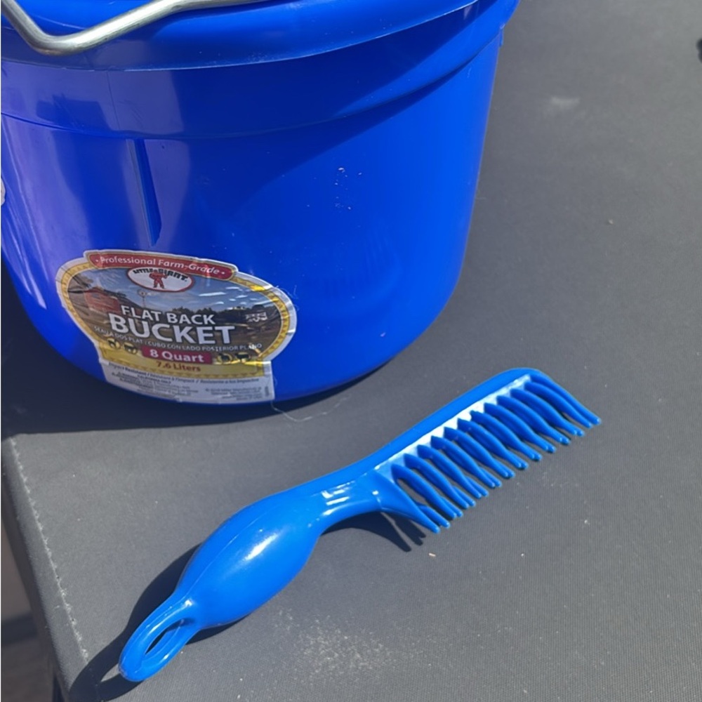 New Blue Flat Back Bucket with Comb